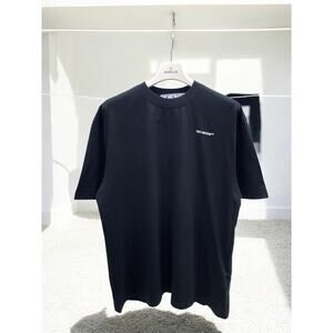 OFF-WHITE Crew neck, short sleeves